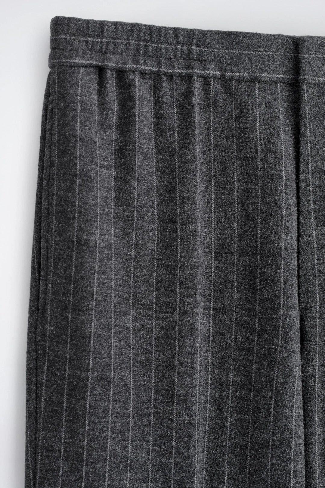 RELAXED ELASTICATED PINSTRIPED TROUSERS