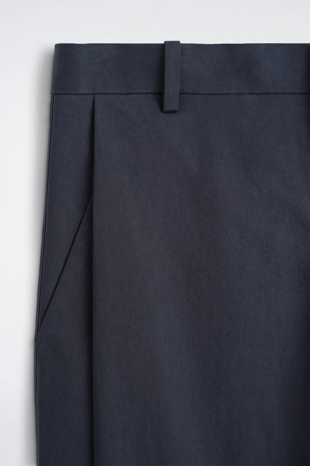 PLEATED COTTON RELAXED-FIT WIDE-LEG TROUSERS
