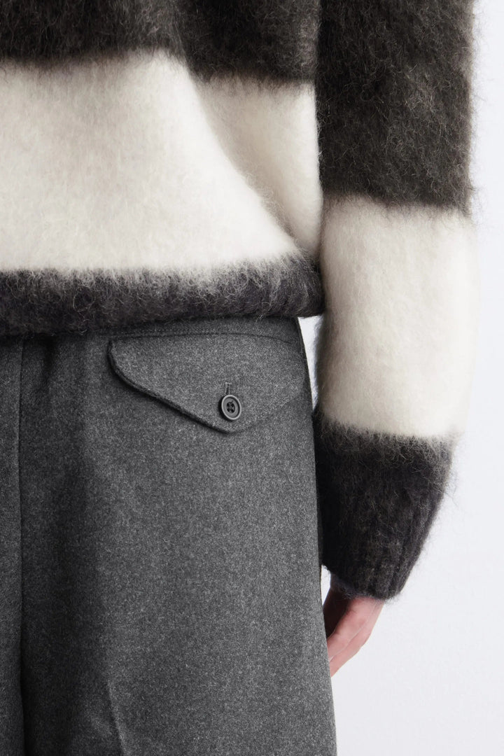 PLEATED WOOL RELAXED-FIT STRAIGHT-LEG TROUSERS