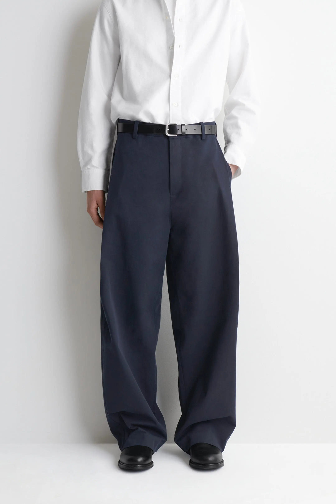PLEATED COTTON RELAXED-FIT WIDE-LEG TROUSERS