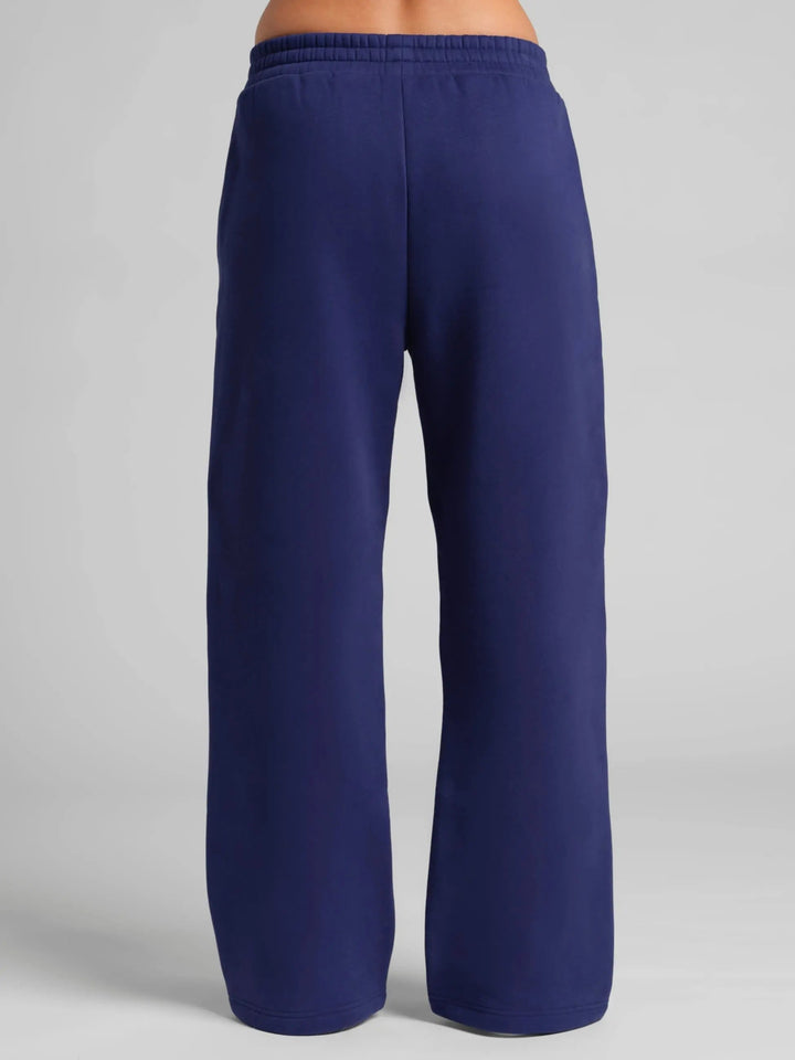 Signature Straight Leg Sweatpants