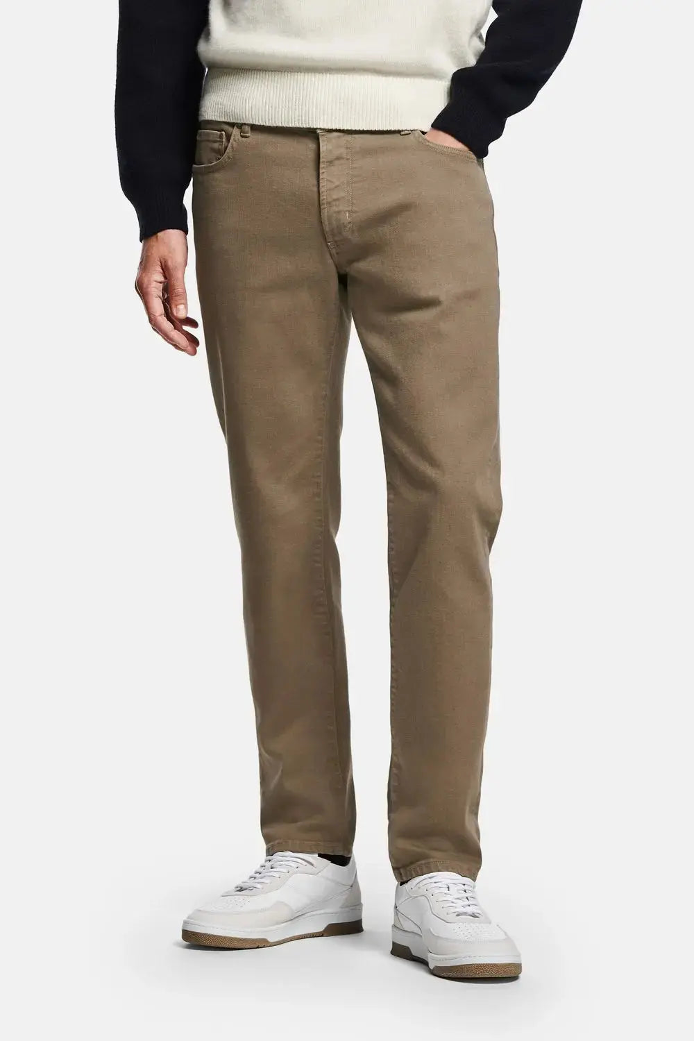 Five-Pocket Colored Jeans