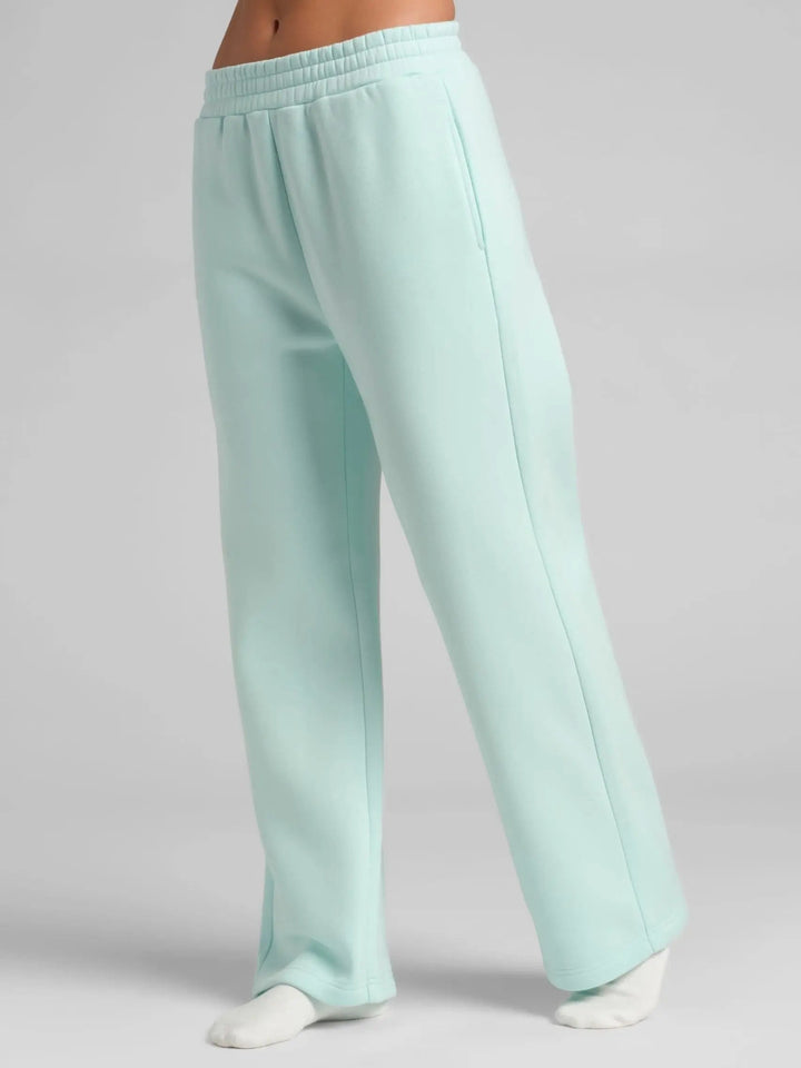 Signature Straight Leg Sweatpants