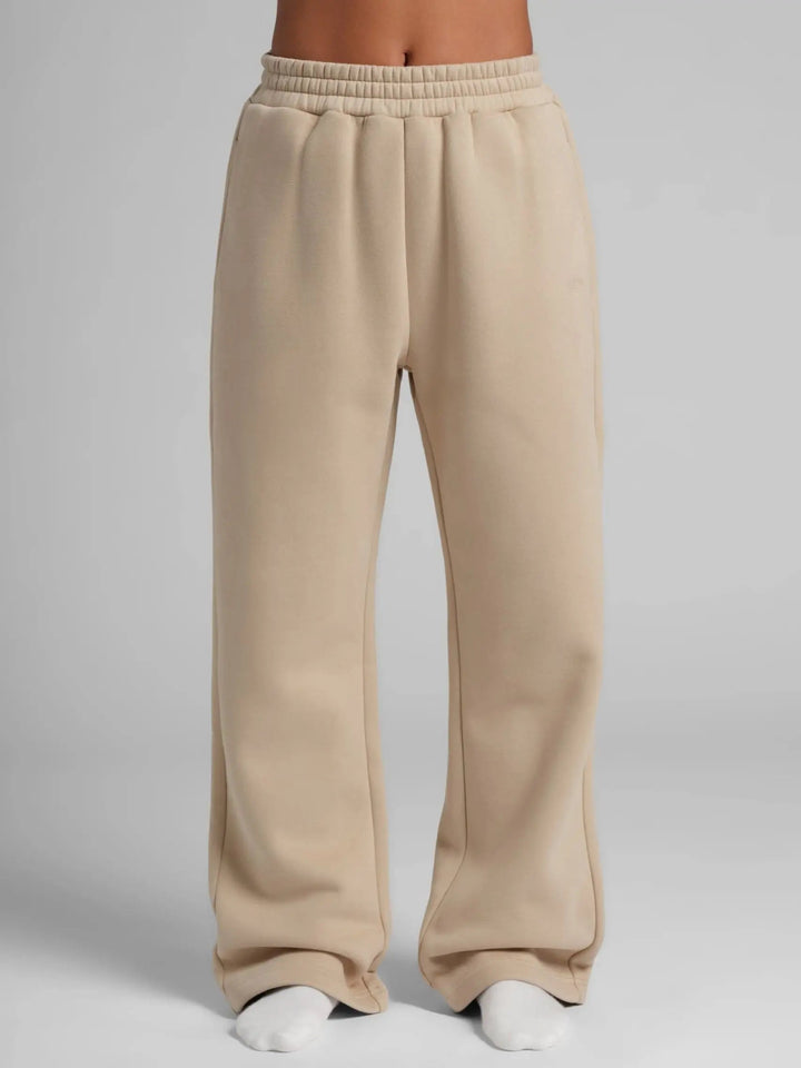 Signature Straight Leg Sweatpants