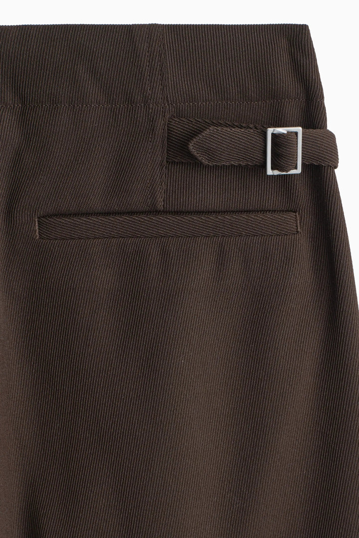 PLEATED RELAXED-FIT STRAIGHT-LEG TROUSERS