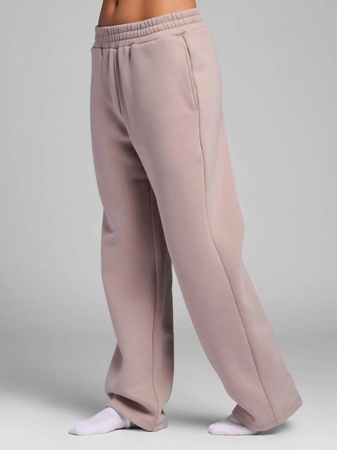 Signature Straight Leg Sweatpants