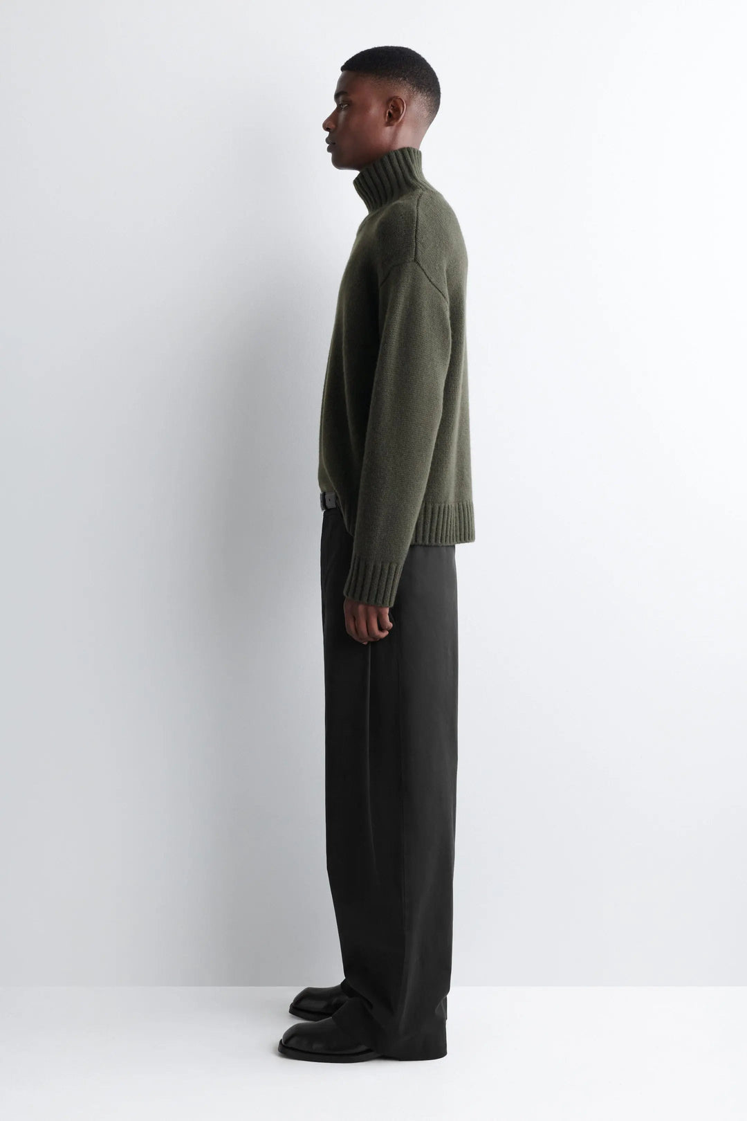 PLEATED COTTON RELAXED-FIT WIDE-LEG TROUSERS