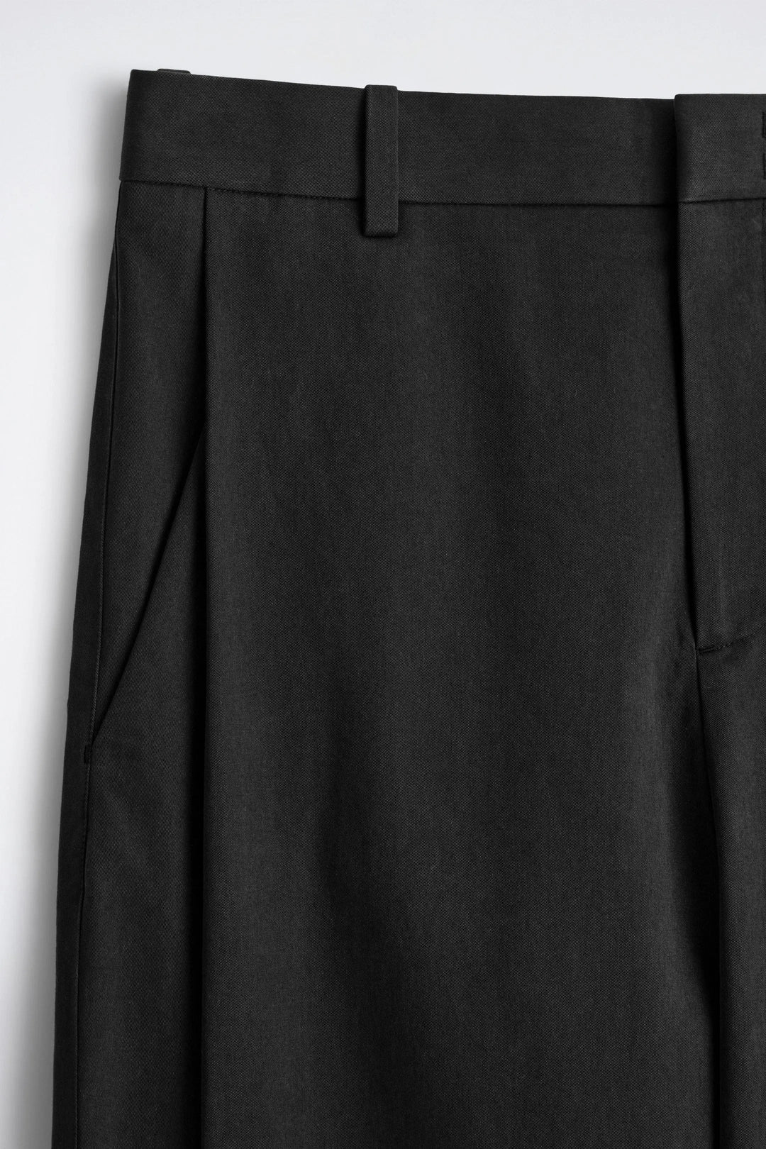 PLEATED COTTON RELAXED-FIT WIDE-LEG TROUSERS