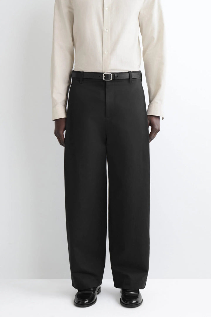 PLEATED COTTON RELAXED-FIT WIDE-LEG TROUSERS
