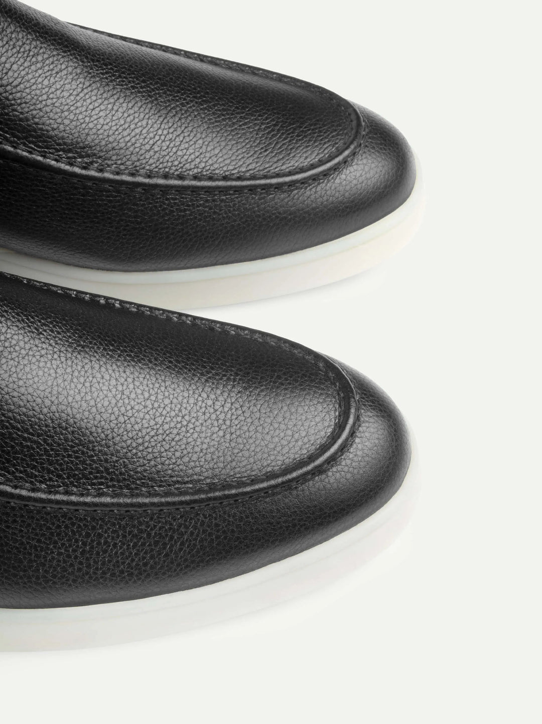 Leather Chelsea Boots Black