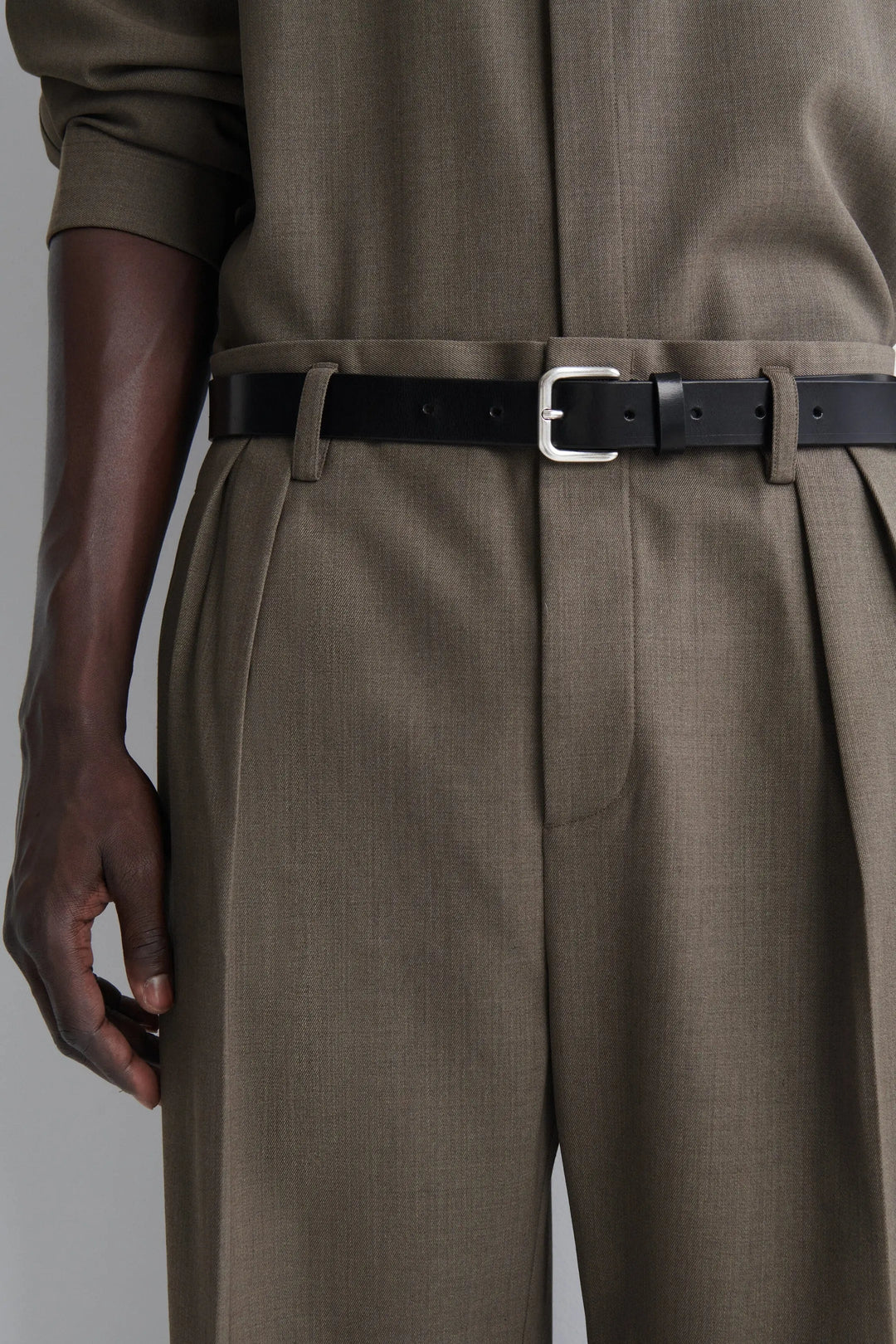 WOOL-BLEND RELAXED-FIT WIDE-LEG TROUSERS