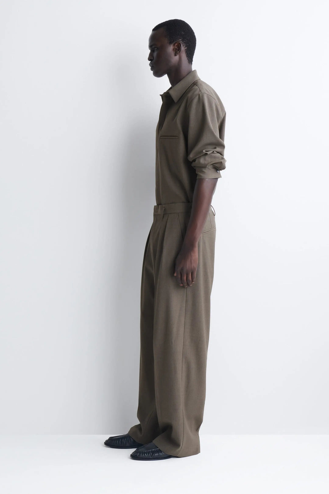 PLEATED COTTON RELAXED-FIT WIDE-LEG TROUSERS