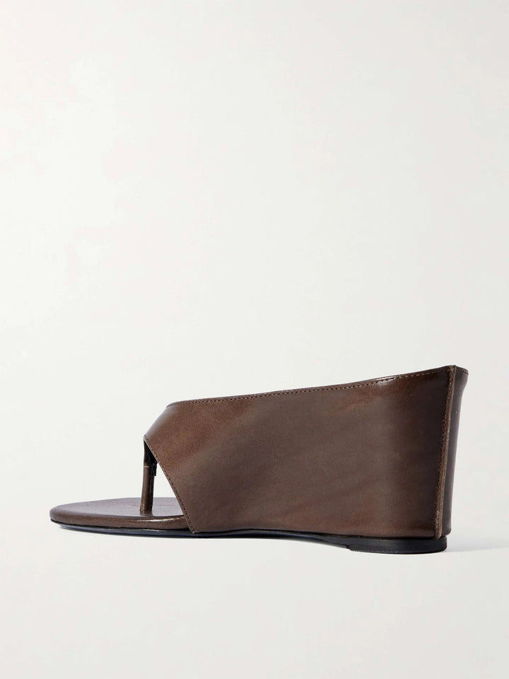 Leather wedge sandals