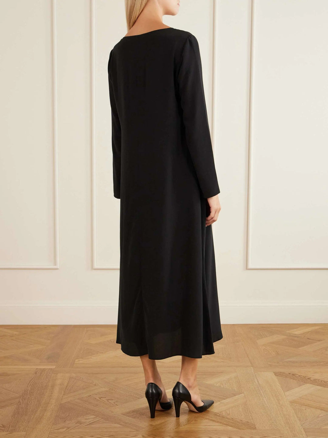 Long sleeve midi dress