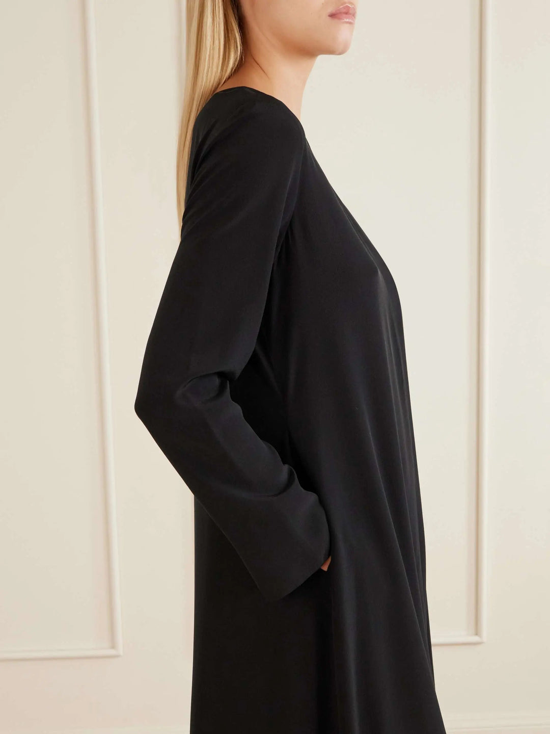 Long sleeve midi dress