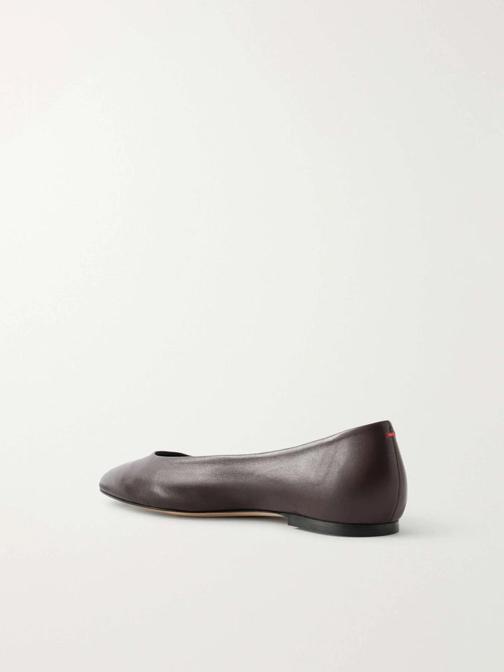 Leather ballet flats brown