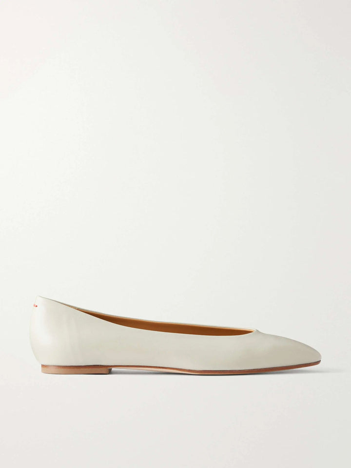 Leather ballet flats beige